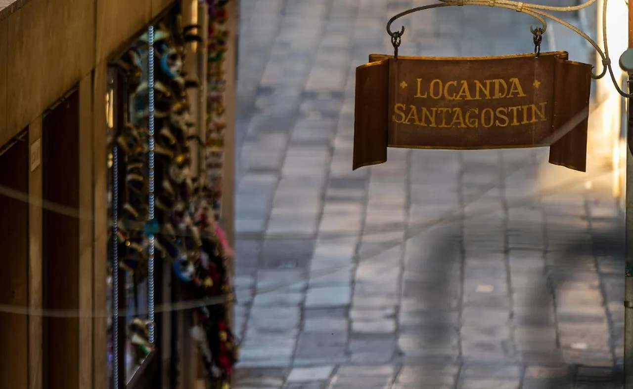 *** Guest house Locanda Sant'Agostin Venice Italy