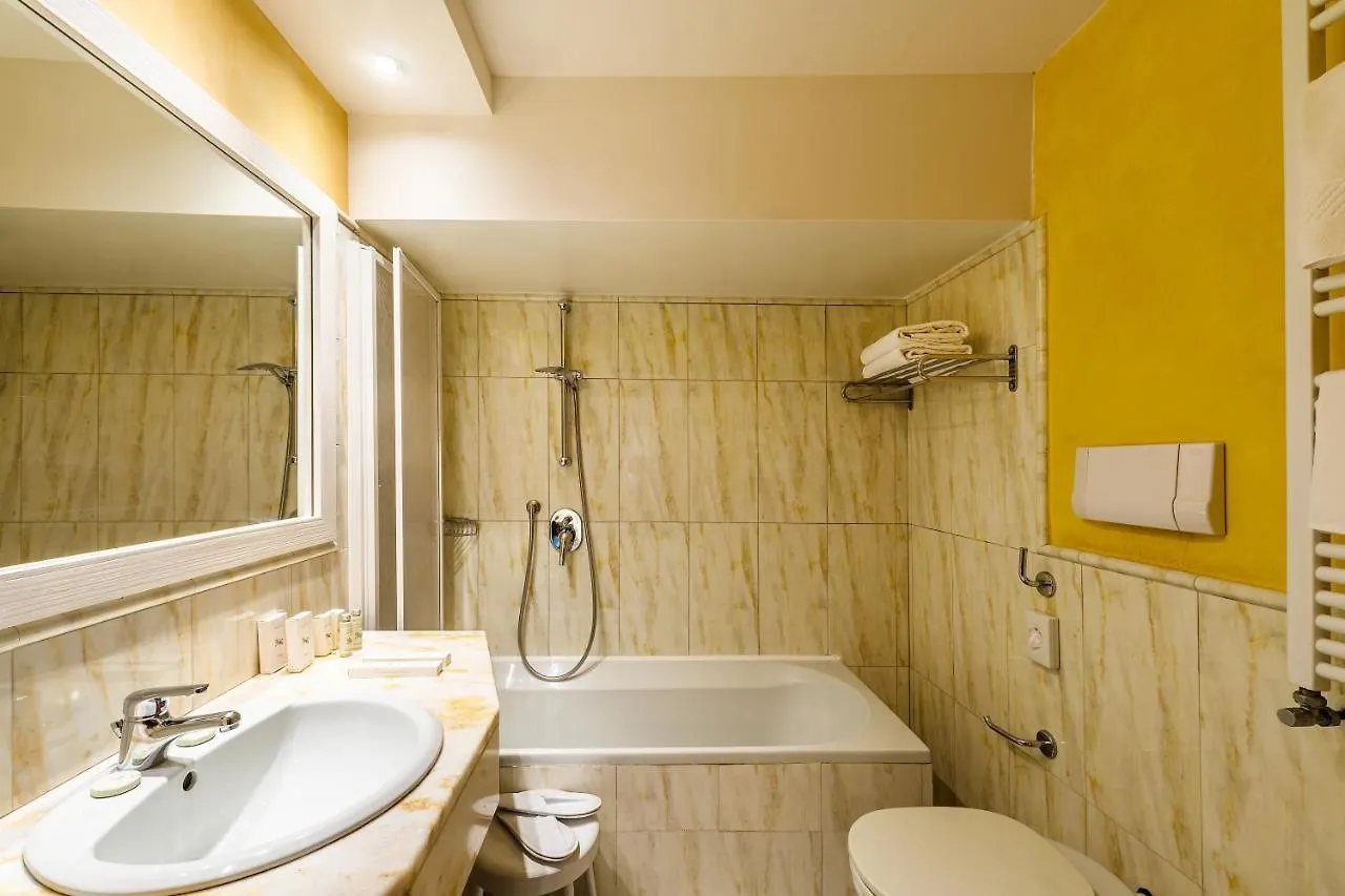 *** Guest house Locanda Sant'Agostin Venice Italy