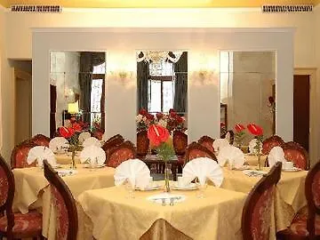 *** Guest house Locanda Sant'Agostin Venice Italy