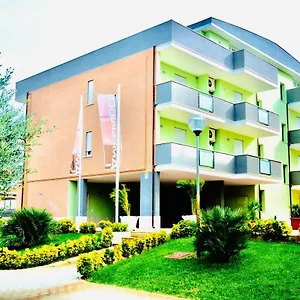 amelindo-fiumicino-airport-residence.it-romehotels.com/