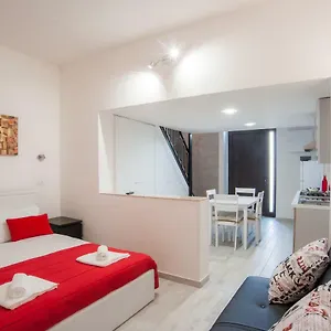 https://euripide.sicilyhotelsitaly.net